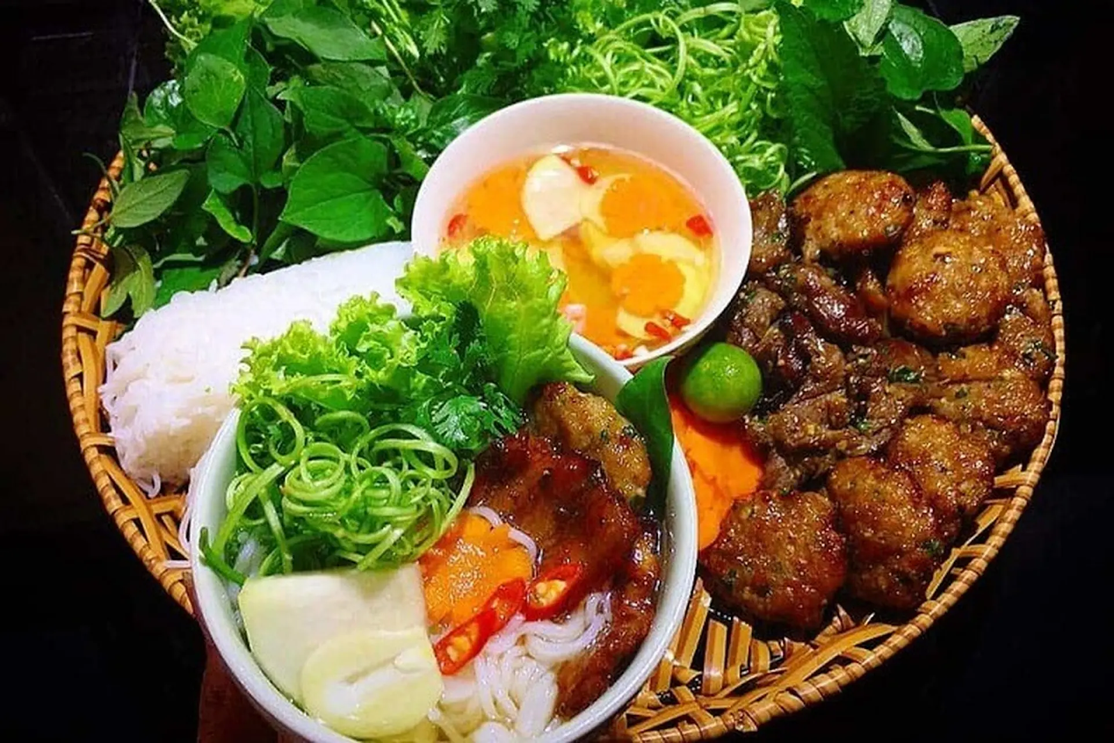 Bún chả Hà Nội – hương vị truyền thống đặc trưng của người Hà Nội